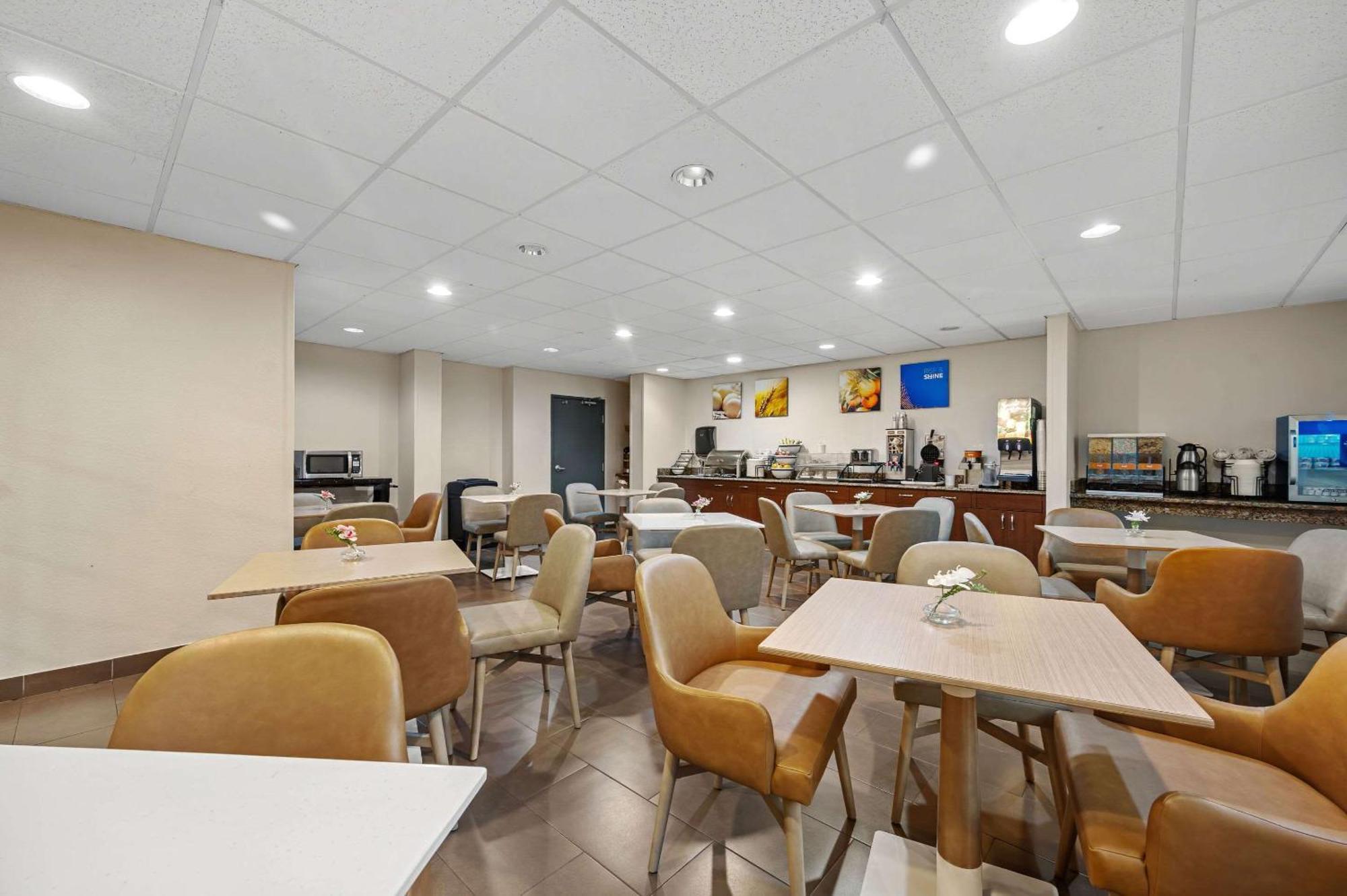 Comfort Inn Fort Myers Northeast Exterior foto