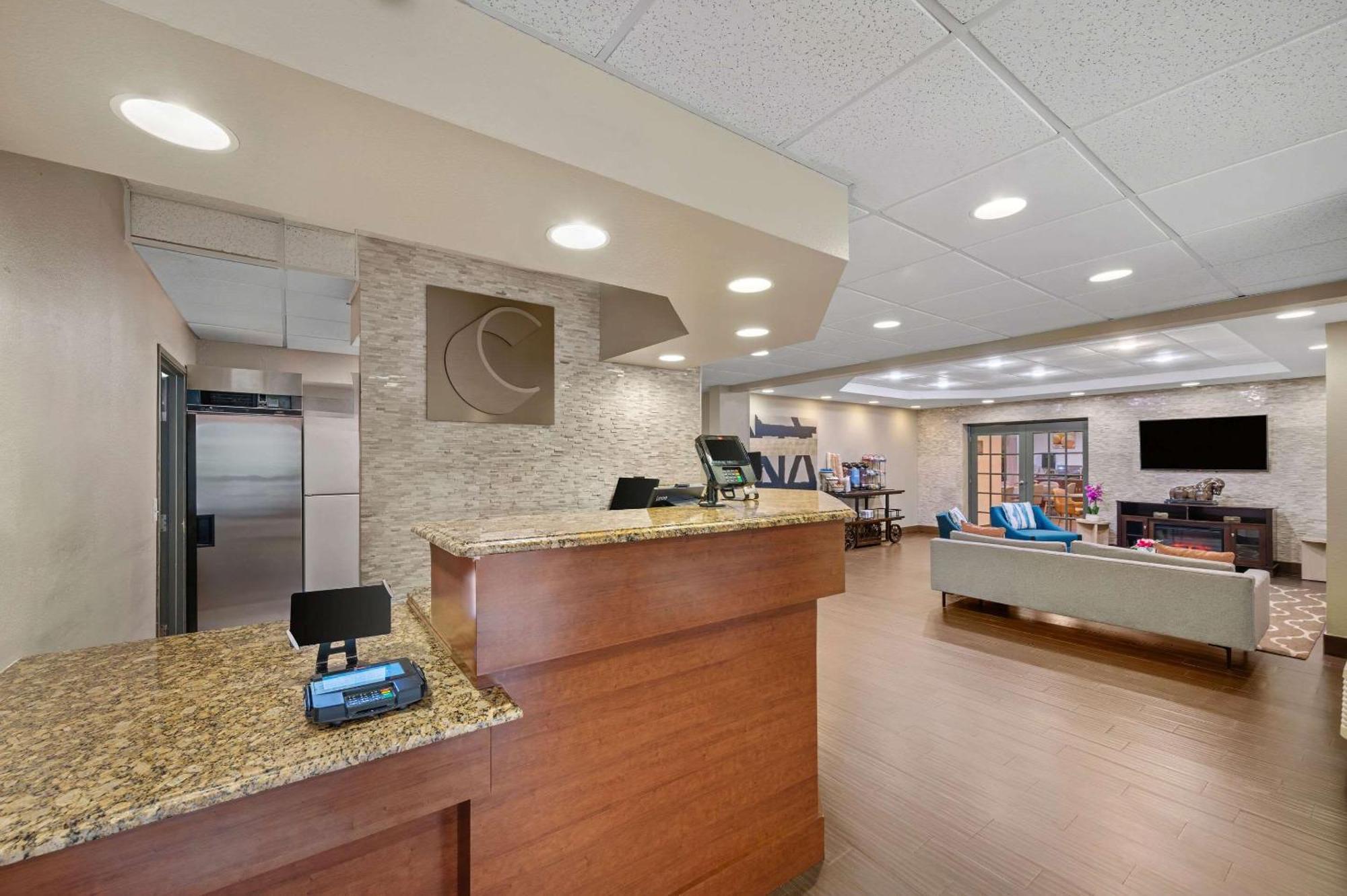 Comfort Inn Fort Myers Northeast Exterior foto